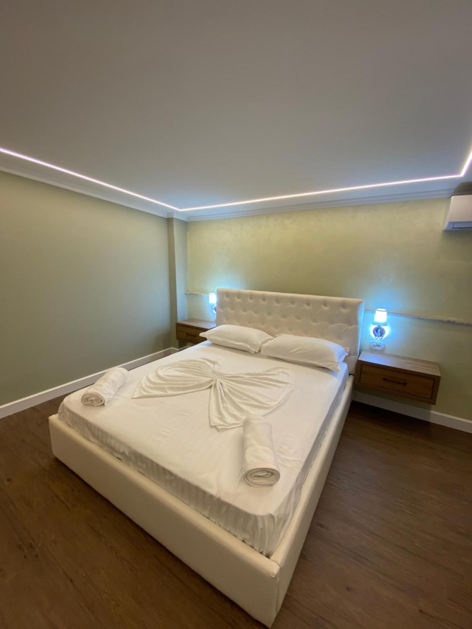 Bliss Boutique Hotel Дуррес Экстерьер фото